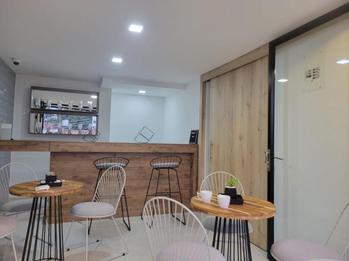 Hotel Piedras De Mani Manizales Extérieur photo